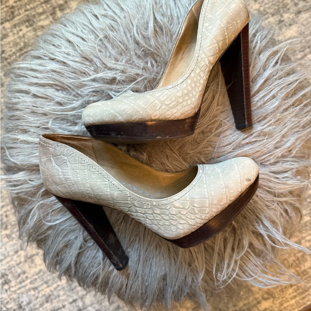 Elegant Cream High Heels